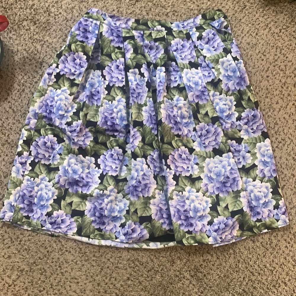 pleated floral midi skirt size 2x